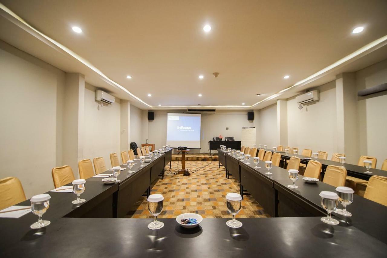 Sofyan Hotel Soepomo Jakarta Exteriér fotografie